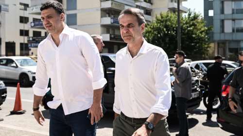 Σύσκεψη με Μητσοτάκη στο Συντονιστικό Κέντρο της Πολιτικής Προστασίας - Δύσκολες και οι επόμενες ημέρες