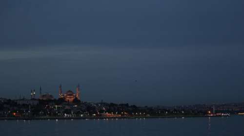 Τουρκία: "Απογειώθηκε" στο 75,45% ο επίσημος πληθωρισμός - Είναι 120,66% λένε ανεξάρτητοι οικονομολόγοι