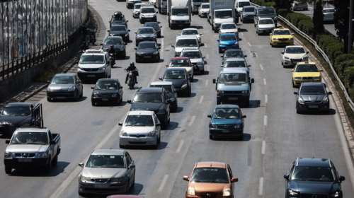 Μποτιλιάρισμα στις εθνικές οδούς - Καθυστερήσεις και στην Αττική Οδό