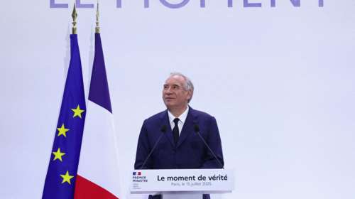 Μνημόνιο &quot;α λα γαλλικά&quot;: Τα μέτρα που ανακοίνωσε ο Γάλλος πρωθυπουργός για την αντιμετώπιση του χρέους