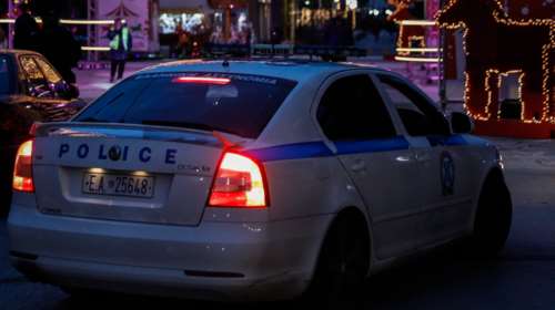 Χαλκίδα: Έφοδος αστυνομικών με Εισαγγελέα σε ρεβεγιόν με 10 άτομα - Συνελήφθη ο ιδιοκτήτης - Πρόστιμα 5.700 ευρώ