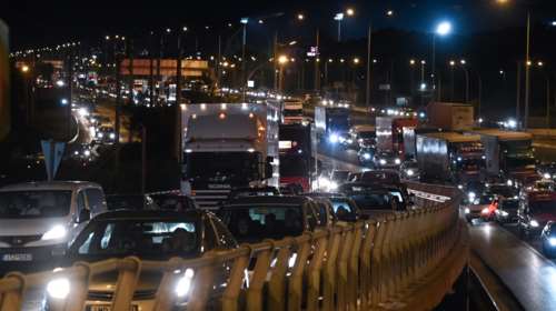 Μποτιλιάρισμα στην κάθοδο του Κηφισού - Τροχαίο στο ύψος της οδού Δυρραχίου