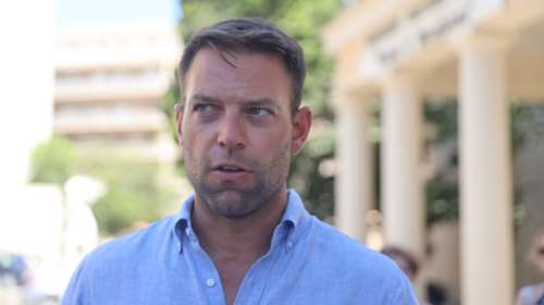 Κασσελάκης: Ο Άρειος Πάγος "έθαψε" το σκάνδαλο των υποκλοπών - Βάθους 1,20 μέτρων η πισίνα στις Σπέτσες