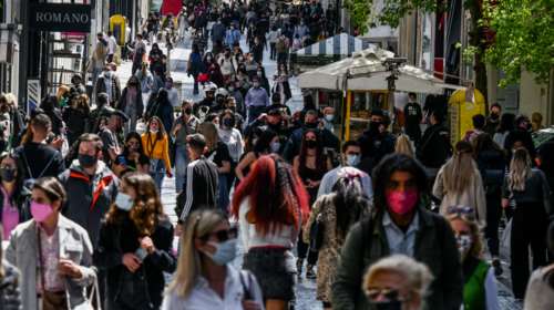 Δημοσκόπηση Interview: Μπροστά με 15,5 μονάδες η ΝΔ - Μεγάλη ικανοποίηση για την πορεία των εμβολιασμών