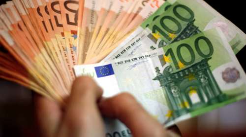 &quot;Ανάσα&quot; για τις μικρομεσαίες επιχειρήσεις: Άρχισε η χορήγηση δανείων - Οι δικαιούχοι και τα ποσά που δίνονται