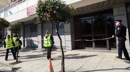 Σφραγίστηκε ο οίκος ευγηρίας στον Κορυδαλλό - Οι ηλικιωμένοι μεταφέρθηκαν στο Γηροκομείο Αθηνών