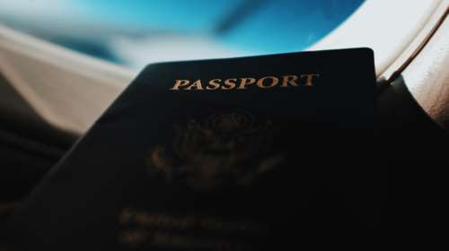 Βόρεια Μακεδονία: Παύουν να ισχύουν τα διαβατήρια με το παλαιότερο όνομα της χώρας