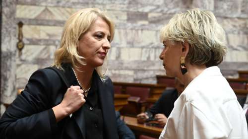 Ακρίτα για Δούρου μετά την αθώωση για το Μάτι: &quot;Αρκετά την σπιλώσατε - Σωπάστε τώρα&quot;