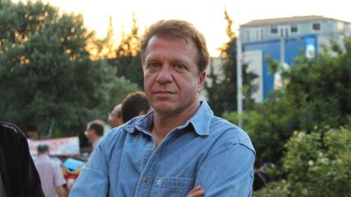 Ο δημοσιογράφος Βαγγέλης Παπαδημητρίου γράφει &quot;γιατί δεν είμαι με τον Γιώργο Κιμούλη&quot;