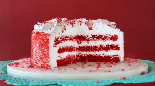 Συνταγή: Σούπερ γευστικό και αφράτο red velvet κέικ - Ετοιμο σε λίγα βήματα