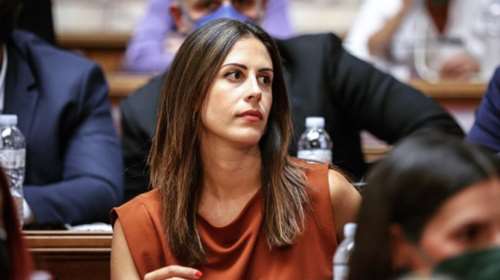 Η νέα ζωή της Ελένης Χρονοπούλου μετά την καταγγελία στον Γεωργούλη: Ζει στη Ρώμη με τον σύντροφό της και το παιδί τους