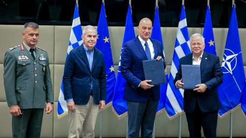 Συνεργασία με το &quot;Χαμόγελο του Παιδιού&quot; σύναψε το υπουργείο Άμυνας - Δένδιας: Οι Ένοπλες Δυνάμεις δίπλα στην κοινωνία