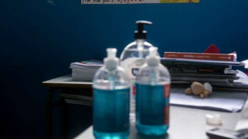 ΕΟΦ - Προσοχή: Απαγόρευση δύο αντισηπτικών - Δεν έχουν πάρει άδεια