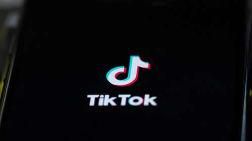 TikTok: Ανησυχία για το skinnytok, τη νέα τάση που προωθεί την ακραία λιποσαρκία - Προσφυγή της Γαλλίας στην Κομισιόν