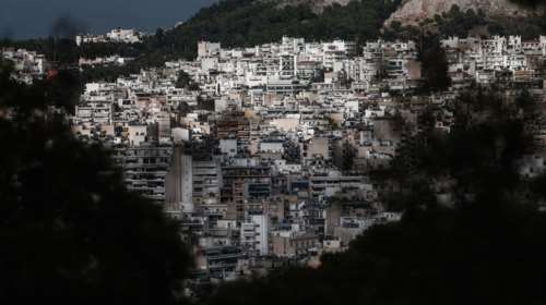 Κωδικός &quot;Ανοίξτε τα κλειστά ακίνητα&quot;: Νέα κίνητρα και παράταση στην έκπτωση φόρου ως 16.000€ για επισκευές