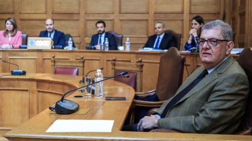 Στην εξεταστική για τα Τέμπη ο Βερελής: Δεν τηρήθηκε κανένας κανόνας ασφαλείας, ανίκανος ο σταθμάρχης Λάρισας