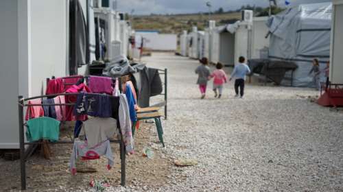Πολωνία: Η κυβέρνηση κατηγορείται ότι &quot;πουλούσε&quot; βίζες σε μετανάστες - Για &quot;το σκάνδαλο του αιώνα&quot; μιλά η αντιπολίτευση