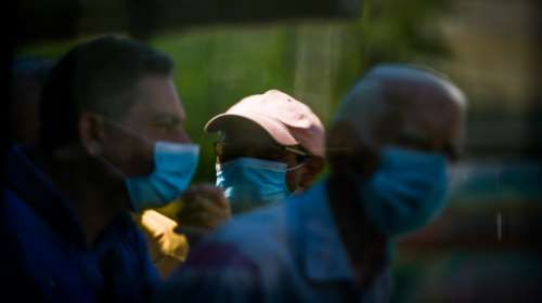 Κορονοϊός: Ποιες μάσκες μας προστατεύουν περισσότερο - Οι ειδικοί εξηγούν