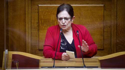 Εξιτήριο για την Αλέκα Παπαρήγα από το νοσοκομείο Αγία Όλγα - Το ευχαριστώ σε γιατρούς και νοσηλευτές