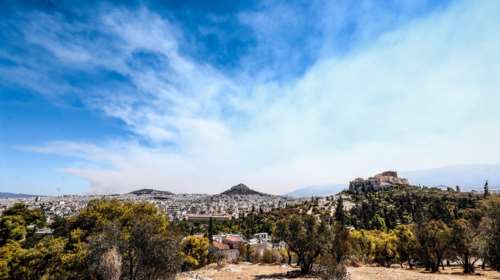 Ο καιρός σήμερα: Έως τους 39 βαθμούς η θερμοκρασία, υποχωρούν οι άνεμοι