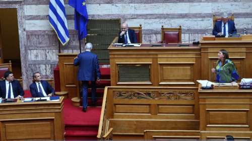 Αιχμές Πλεύσης Ελευθερίας: Η Κωνσταντοπούλου έχει κάνει 124 επίκαιρες ερωτήσεις και ο Μητσοτάκης αρνείται να απαντήσει