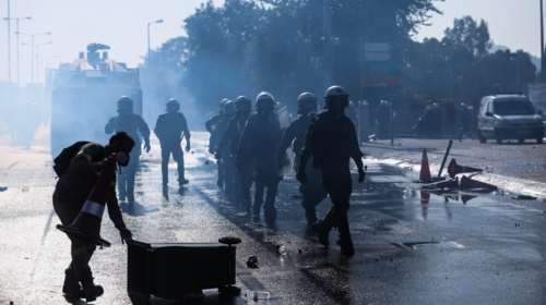 Επεισόδια στην Κηφισίας: Η ΕΛΑΣ διαψεύδει τη χρήση χειροβομβίδων κρότου-λάμψης