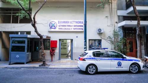 Άγ. Παντελεήμονας: Χειροπέδες σε Αιγύπτιο που απειλούσε με χατζάρα - Είχε χτυπήσει τη σύντροφό του και το μετέδιδε live