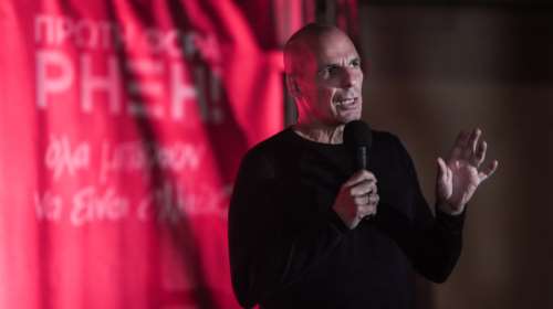 Ο Βαρουφάκης καταγγέλλει τον Βαγγέλη Μαρινάκη: Μου έκοψε τη συνέντευξη που έδωσα στα &quot;ΝΕΑ&quot;