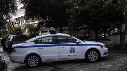 Βούλα: Στιγμές τρόμου για ζευγάρι ηλικιωμένων - Τους έδεσαν, τους κλείδωσαν σε αποθήκη και άνοιξαν το χρηματοκιβώτιο