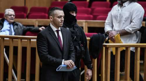 Ηλίας Κασιδιάρης: Ζητά από τον Άρειο Πάγο να κριθούν αντισυνταγματικές οι τροπολογίες "μπλόκο" στο κόμμα του