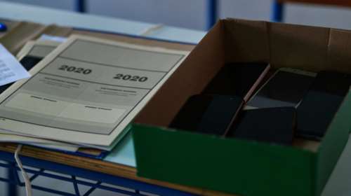 Πανελλαδικές 2020: Αυτά είναι τα θέματα σε Χημεία και Οικονομία