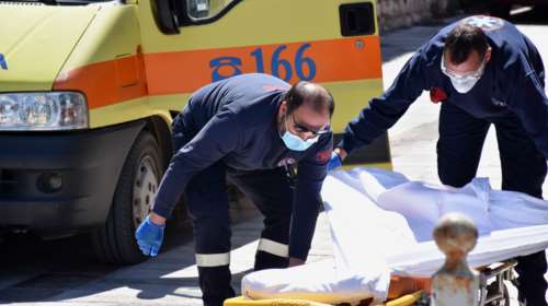 Τραγωδία στο Ηράκλειο: Πνίγηκε από το φαγητό στο τραπέζι