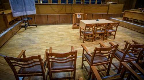 Πώς αφαιρέθηκαν 10.000 υποθέσεις από τα δικαστήρια σε 2,5 μήνες