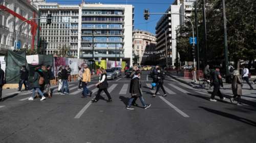 Κορονοϊός: Εφιάλτης με 2860 νέα κρούσματα σε Αττική και Θεσσαλονίκη - Ξεφεύγει η Κρήτη - Στο κόκκινο Λάρισα και Αχαΐα
