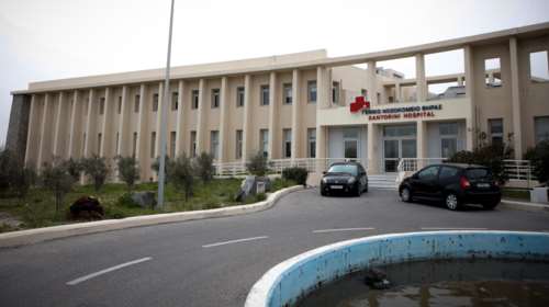 Κορονο-σκάνδαλο και στη Σαντορίνη: Μαϊμού αρνητικά τεστ από το νοσοκομείο του νησιού