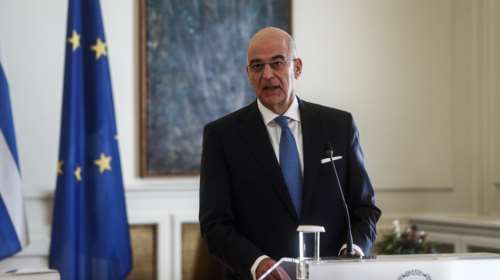 Δένδιας για τον έναν χρόνο από την ρωσική εισβολή στην Ουκρανία: Η Ελλάδα ήταν και παραμένει στο πλευρό του ουκρανικού λαού