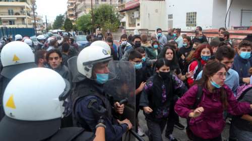 ΚΚΕ για ΕΠΑΛ Σταυρούπολης: Εγκληματική επίθεση χρυσαυγίτικων, εθνικιστικών και ναζιστικών ομάδων