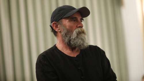 Κωνσταντίνος Πολυχρονόπουλος: &quot;Έπαιζε καθημερινά, έχει χάσει 1,5 εκατομμύριο ευρώ&quot; - Σοκάρουν οι μαρτυρίες για τα &quot;φρουτάκια&quot;