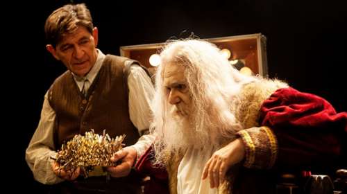 Ένας αιχμηρός &quot;Αμπιγιέρ&quot;, βουτηγμένος στο μέλι