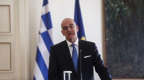 Στη φρεγάτα &quot;Ύδρα&quot; ο Νίκος Δένδιας - Επιχειρεί στην Ερυθρά Θάλασσα