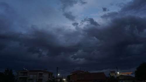 Κακοκαιρία Eva: Μετά την Αθήνα, μήνυμα του 112 και στη Θεσσαλονίκη