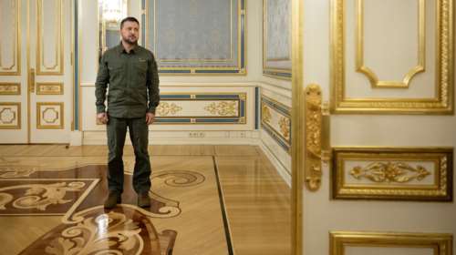 Έτοιμος δηλώνει ο Ζελένσκι να λάβει τα "αναγκαία" μέτρα ώστε να προχωρήσουν οι ειρηνευτικές συνομιλίες με την Ρωσία