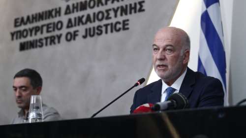 Φλωρίδης: Βαρεθήκαμε να ακούμε υποσχέσεις από παράγοντες του ποδοσφαίρου - Υπάρχουν στρατοί που χρηματοδοτούνται