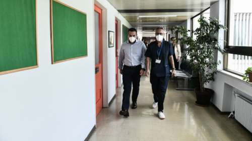 Τσίπρας: Άμεση επίταξη αναισθησιολόγων και από τα ιδιωτικά νοσοκομεία για το &quot;Παίδων&quot;