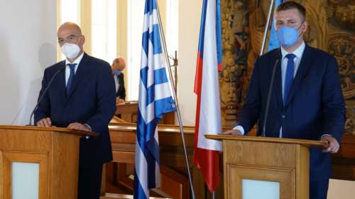 Δένδιας: Ζητάμε από την ΕΕ λίστα κυρώσεων αν η Τουρκία συνεχίσει τις παράνομες ενέργειες