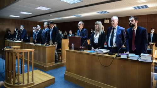 Ειδικό Δικαστήριο:  Άρχισε η δίκη για Παπαγγελόπουλο και Τουλουπάκη - Έθεσαν θέμα νομιμότητας της σύνθεσης