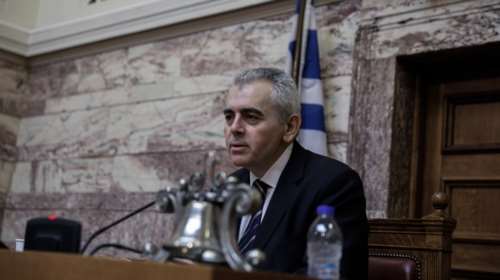 Τέμπη: Ο βουλευτής της ΝΔ Μάξιμος Χαρακόπουλος διαψεύδει ότι έχει σχέση με τη μετάταξη του σταθμάρχη