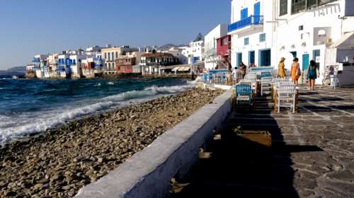 Υποχρεωτικά 2 τεστ την εβδομάδα για τους ανεμβολίαστους εργαζόμενους στον τουρισμό -  Ανησυχία για Ρόδο, Μήλο, Κέρκυρα