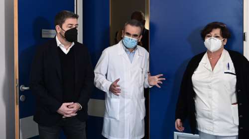 Ανδρουλάκης: Προτεραιότητα της κυβέρνησης ΝΔ η υπονόμευση του ΕΣΥ