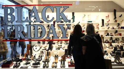 Black Friday: Αντίστροφη μέτρηση για την Παρασκευή των μεγάλων εκπτώσεων – Τι να προσέξουν οι καταναλωτές